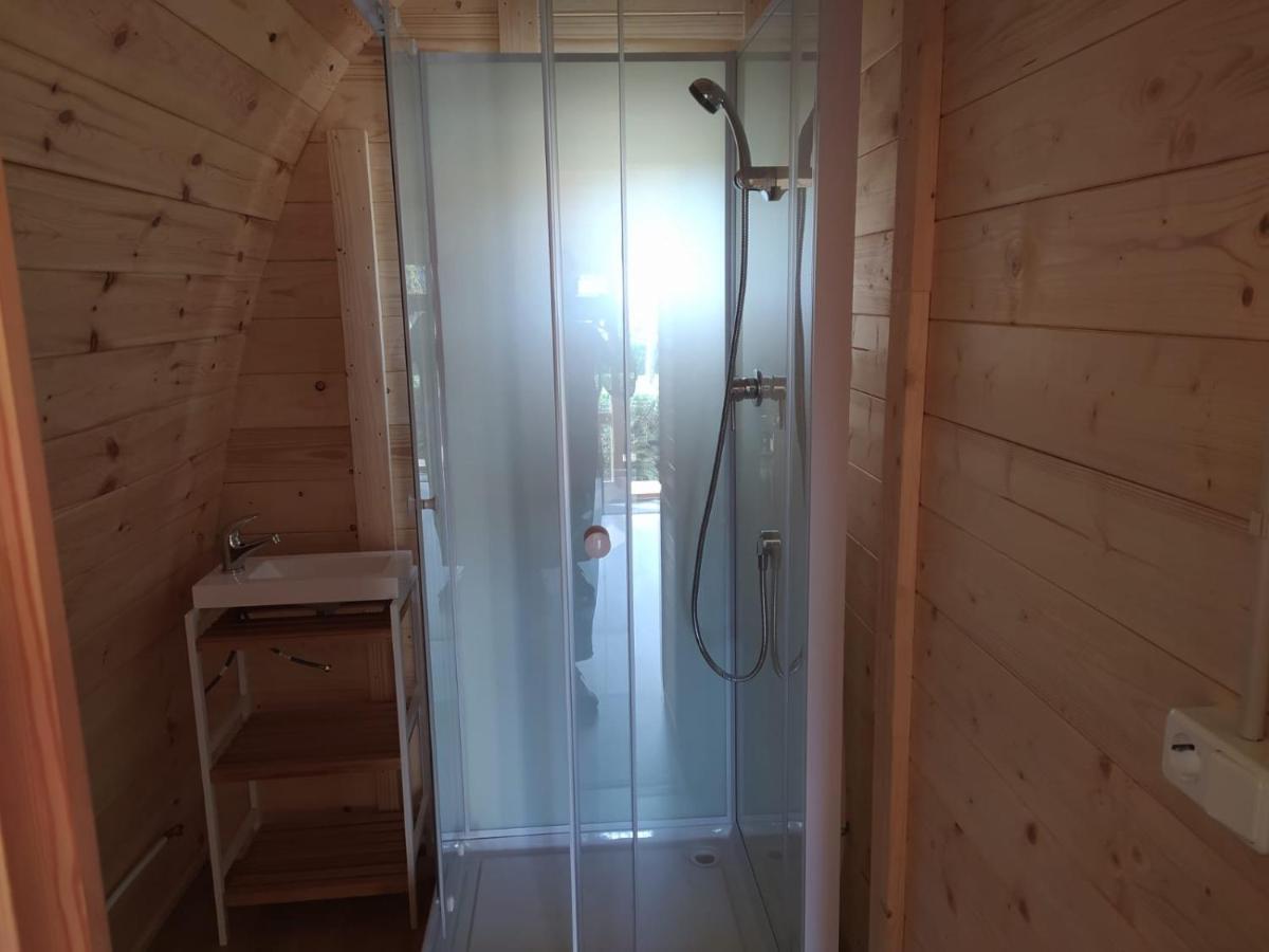 Bungalow 3 Personas - Camping Playa De Tapia Tapia De Casariego Buitenkant foto